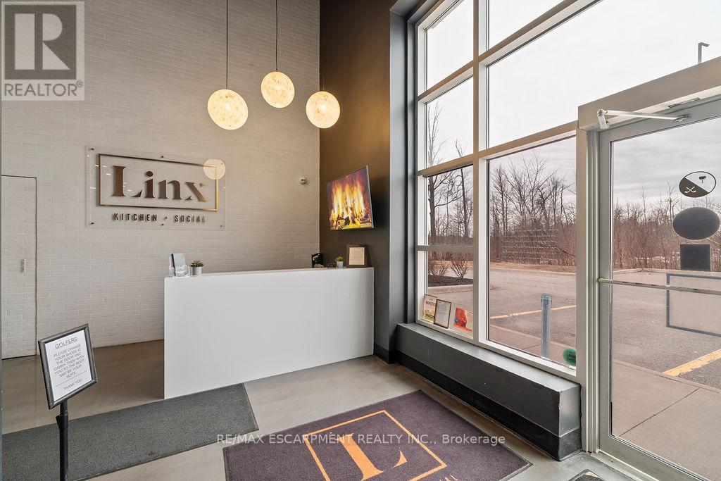 Property at 1 - 312 KING STREET image 3