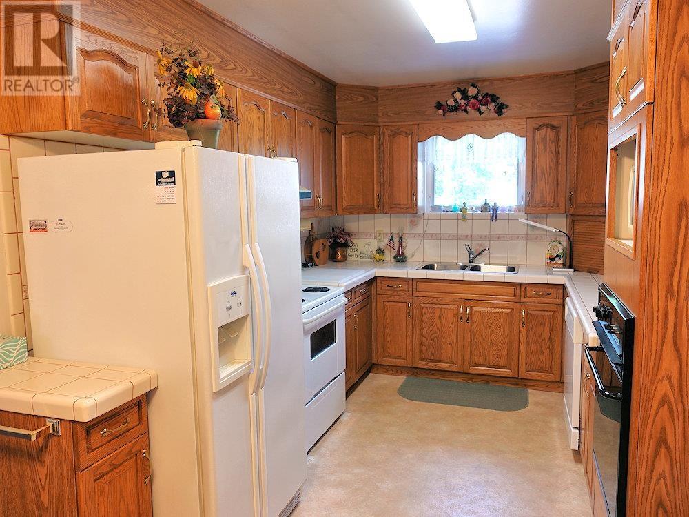 11 Paterson Rd, Nolalu, Ontario  P0T 2X0 - Photo 8 - TB250918