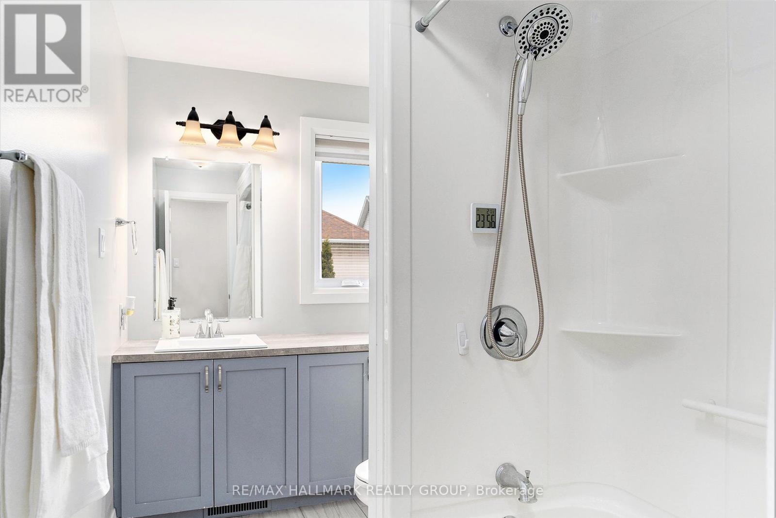 19 Westwinds Place, Ottawa, Ontario  K2G 6L1 - Photo 33 - X12125318