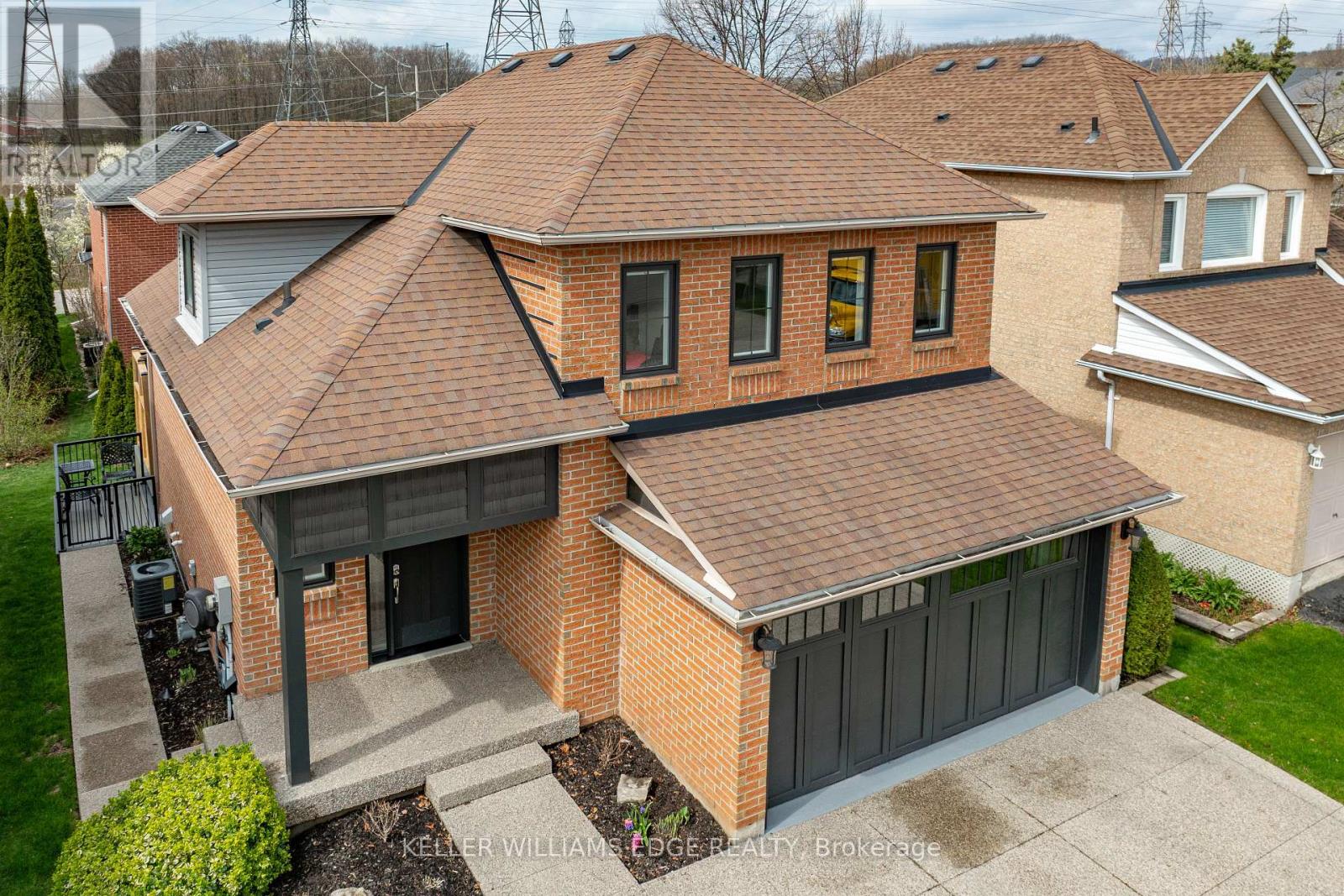 66 - 1150 Skyview Drive, Burlington, Ontario  L7P 4X5 - Photo 2 - W12125246
