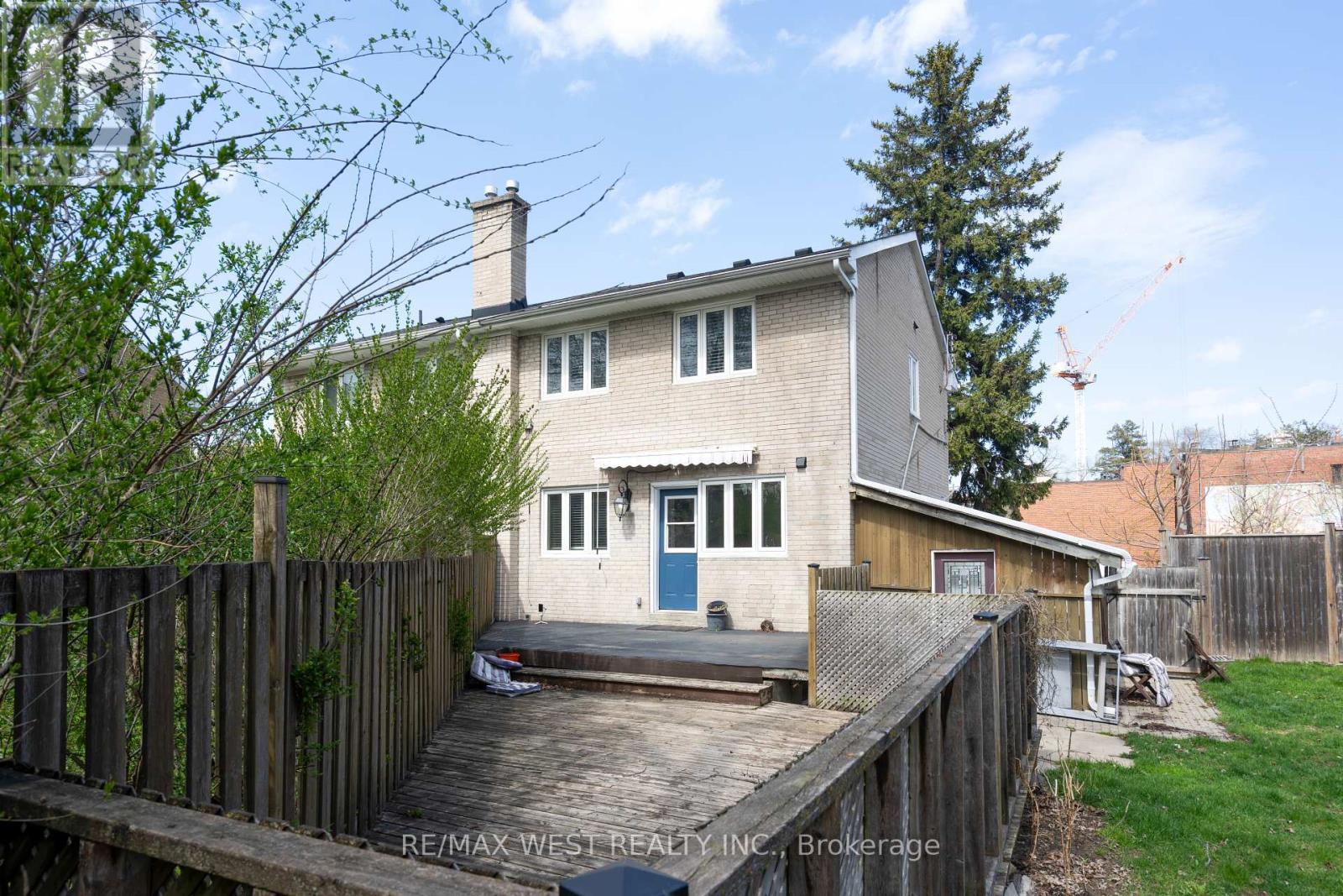 2 Cabot Court, Toronto, Ontario  M9A 2H4 - Photo 31 - W12125263