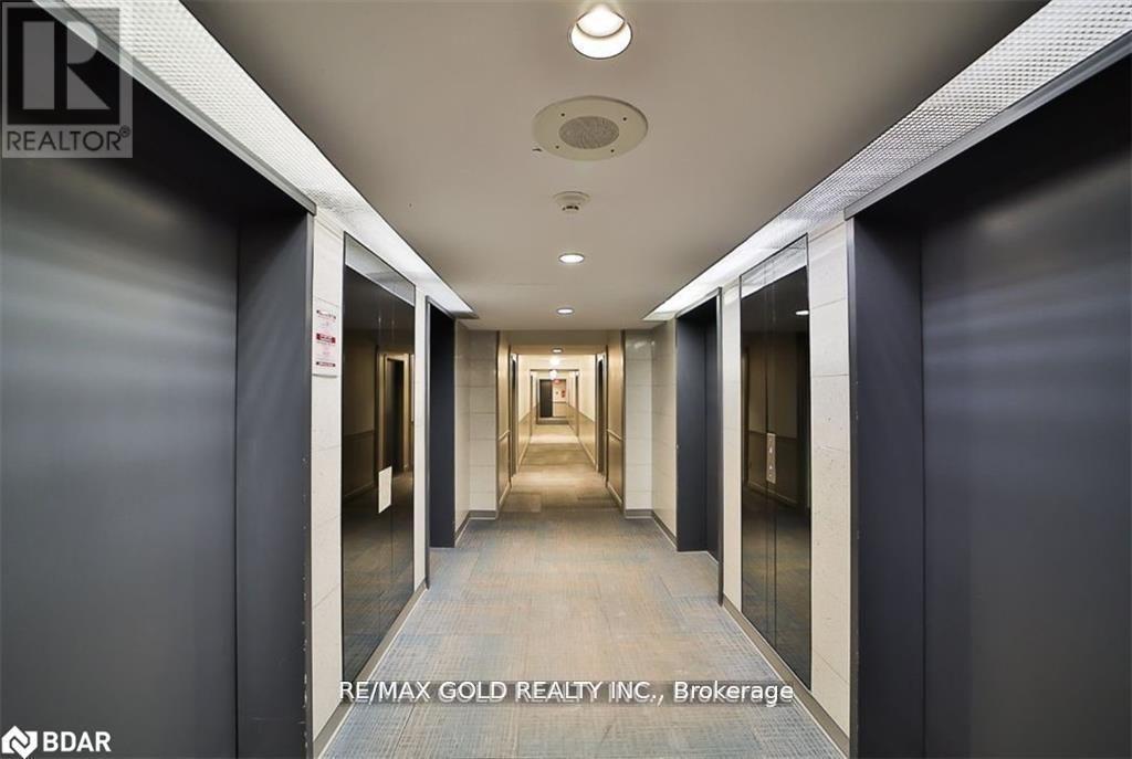 903 - 265 Enfield Place, Mississauga, Ontario  L5B 3Y7 - Photo 4 - W12125279