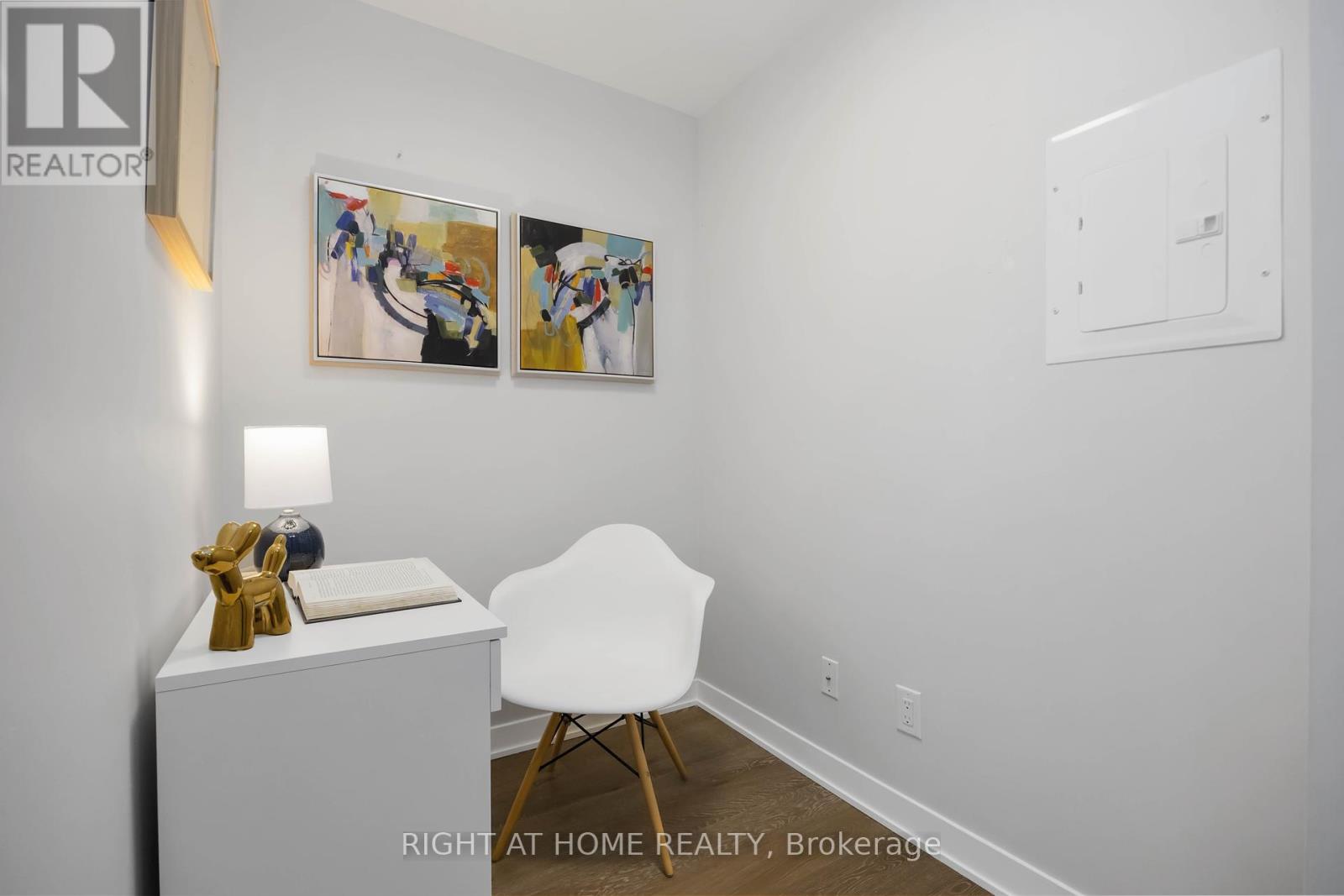 2205 - 90 Park Lawn Road, Toronto (Mimico), Ontario  M8Y 0B6 - Photo 19 - W12115950