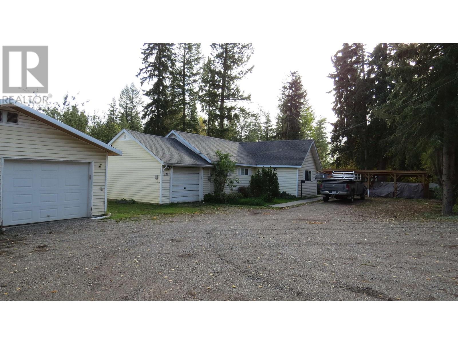 Property at 942 MAPLE DRIVE image 3