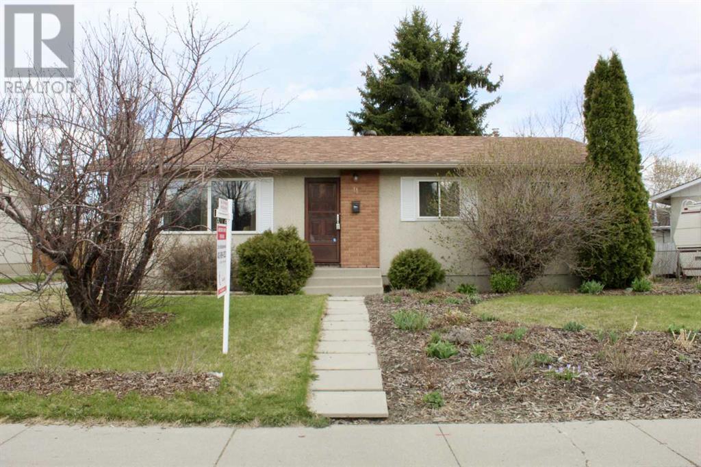 Property at 14 Marwood Circle NE image 1