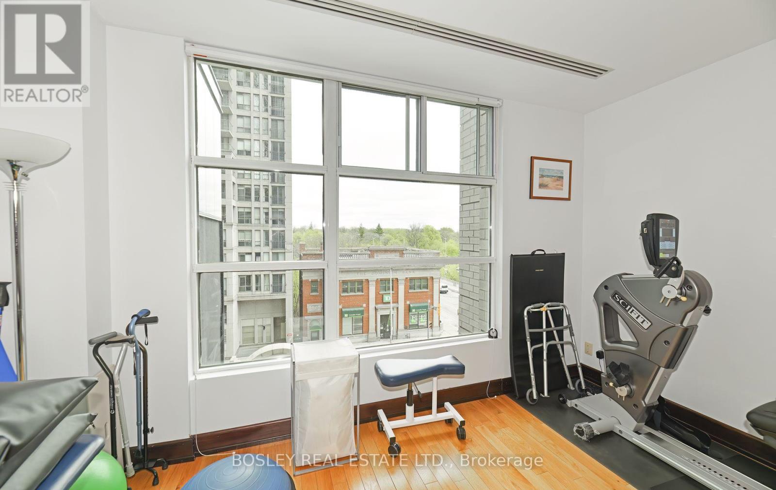 402 - 421 Bloor Street E, Toronto, Ontario  M4W 3T1 - Photo 8 - C12124419