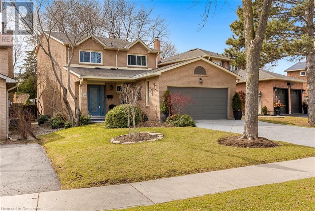 4043 Trapper Crescent, Mississauga, Ontario  L5L 3A7 - Photo 2 - 40724968