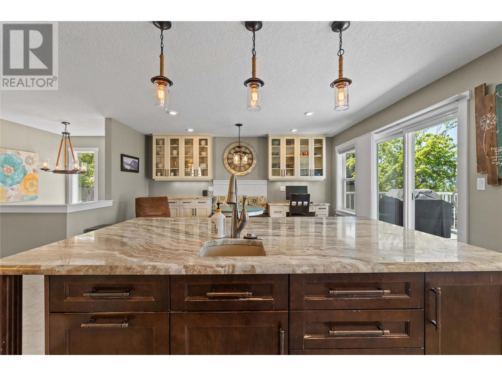 4771 16 Street Ne, Salmon Arm, British Columbia  V1E 1E1 - Photo 7 - 10346231
