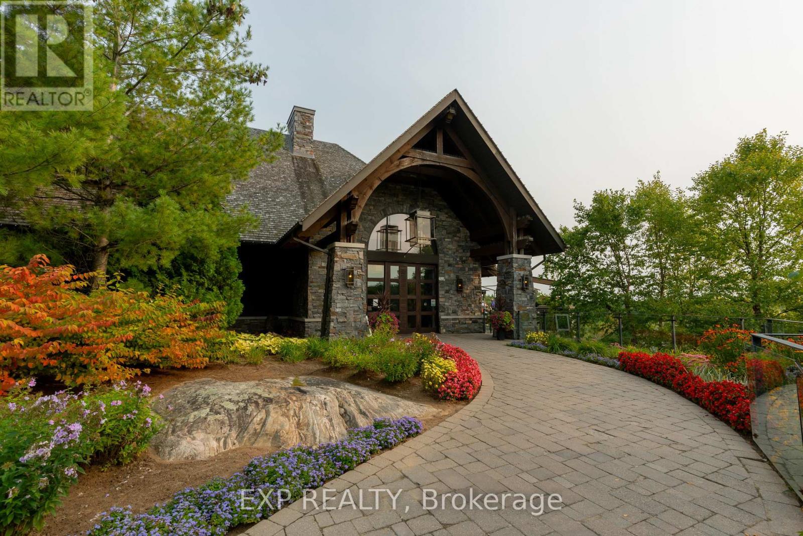 102 - 120 Carrick Trail, Gravenhurst, Ontario  P1P 0B6 - Photo 8 - X12125114