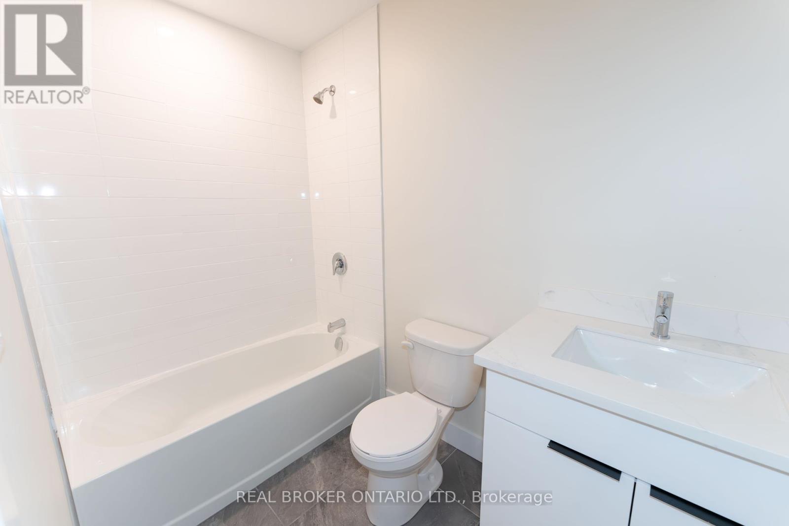 707 - 169 James Street S, Hamilton, Ontario  L8P 3A3 - Photo 12 - X12125124