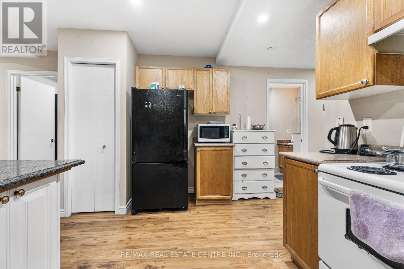 155 Elmira Road N, Guelph, Ontario  N1K 1Y9 - Photo 40 - X12125174