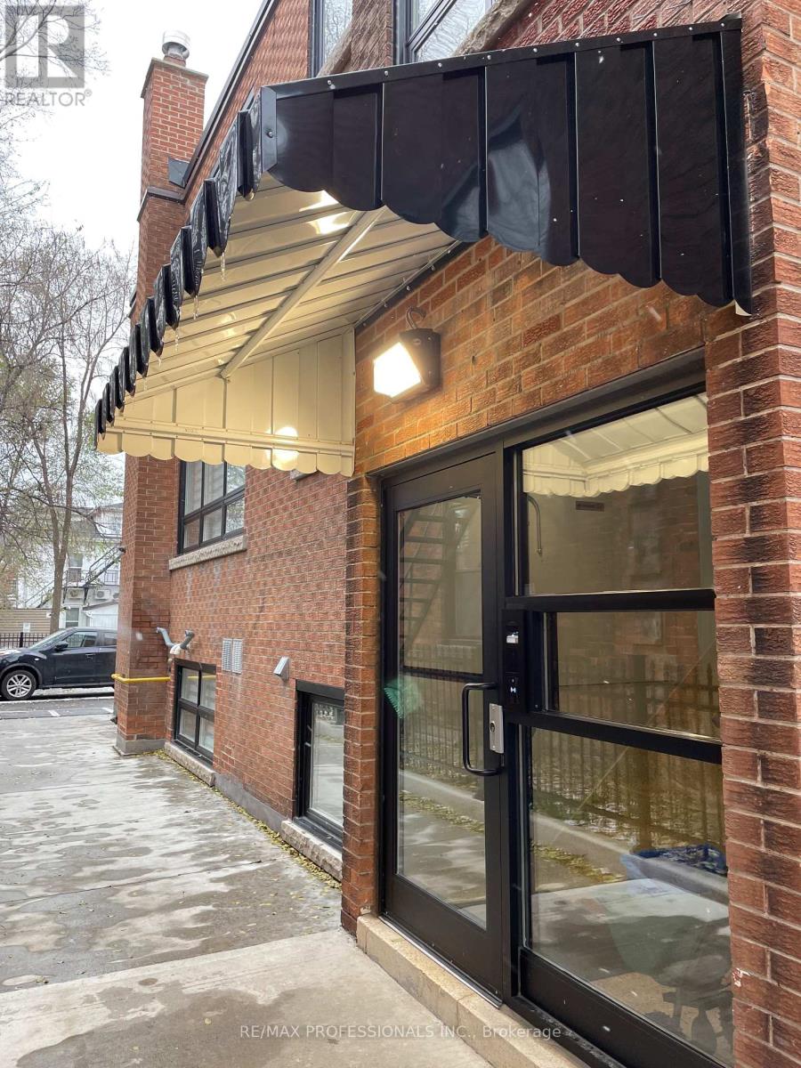 2 - 100 West Avenue S, Hamilton, Ontario  L8N 2S3 - Photo 5 - X12125264