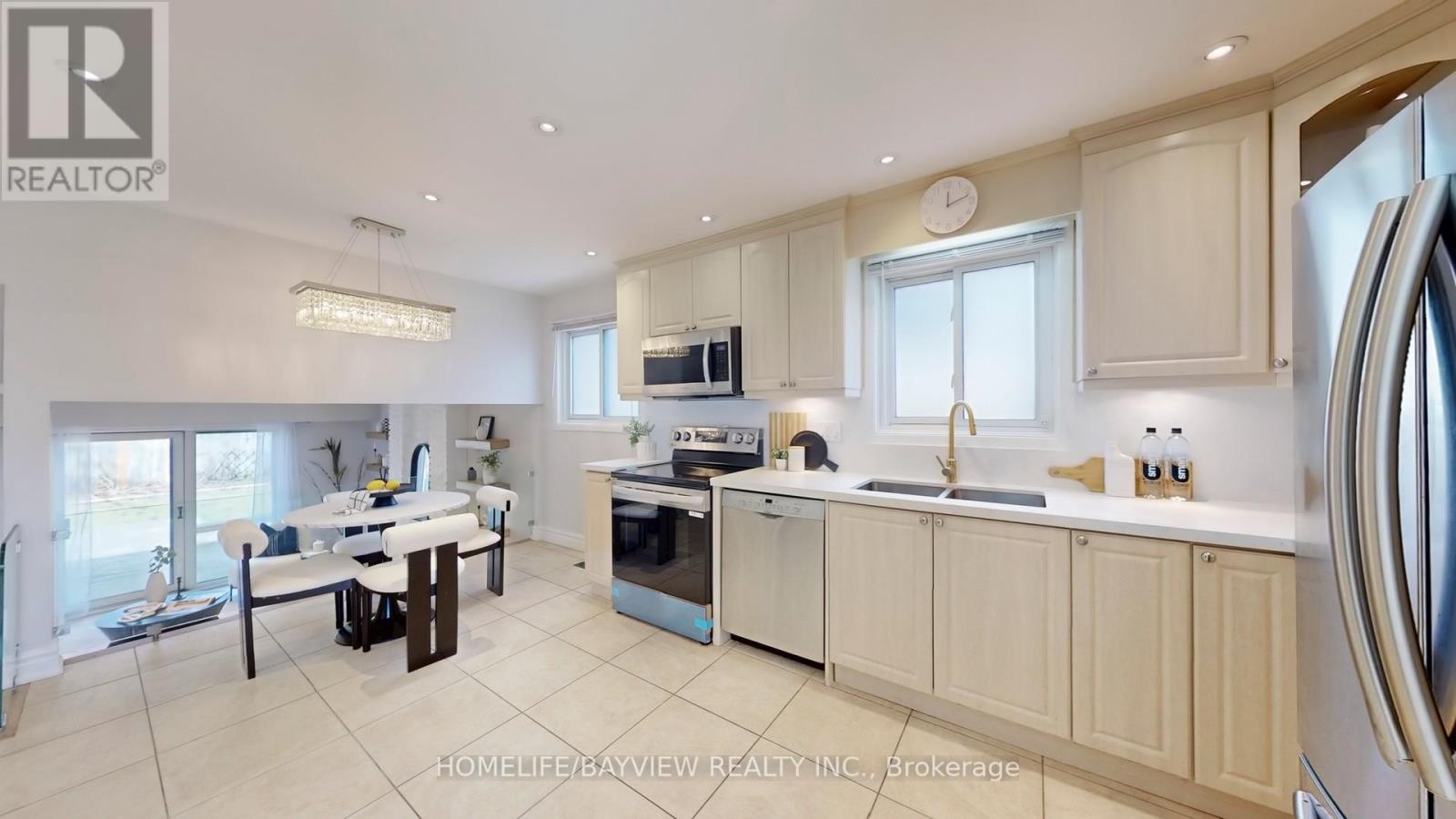 Property at 72 CASTLE ROCK DRIVE image 4