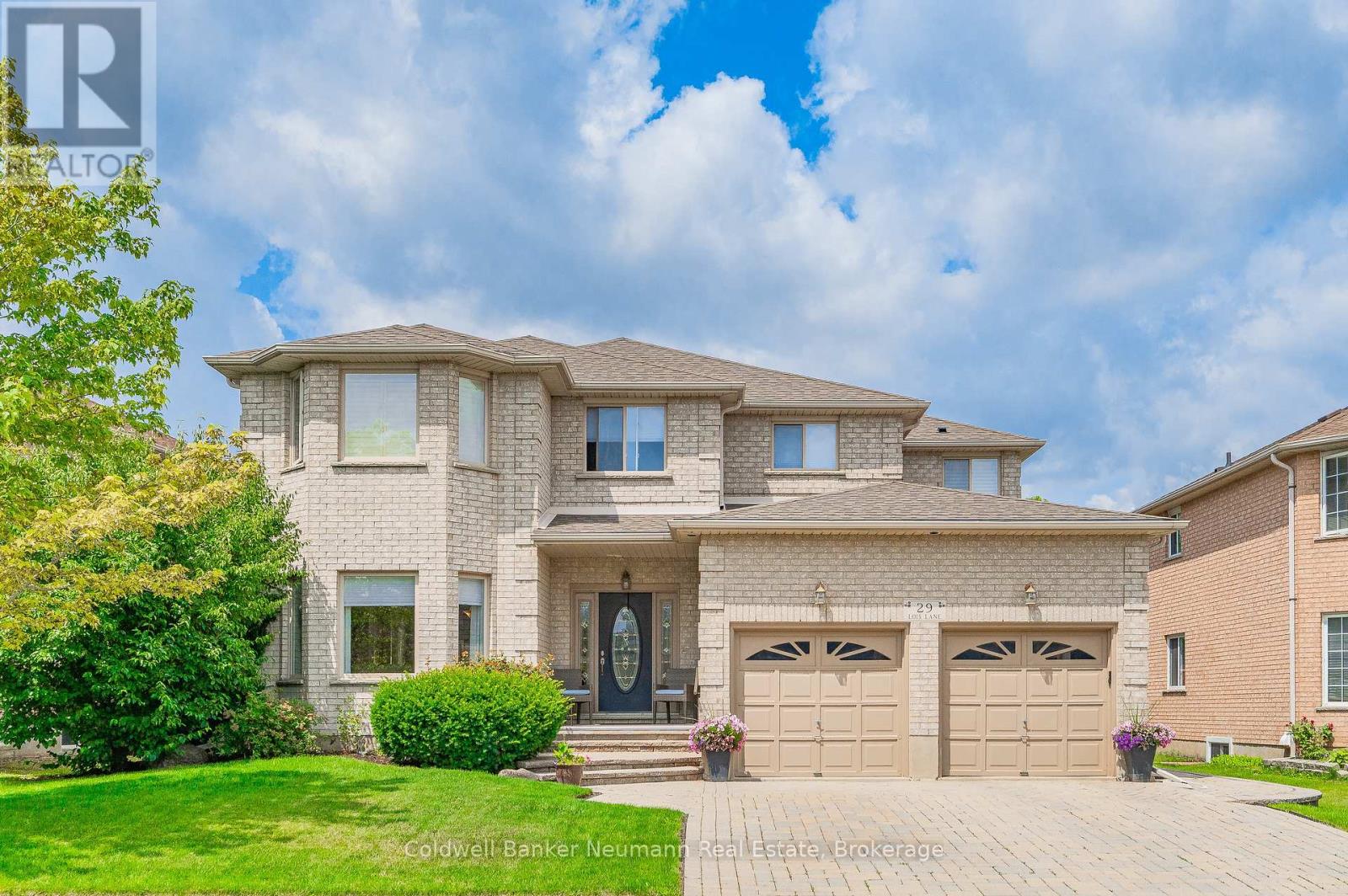 29 Lois Lane, Guelph, Ontario  N1K 1W5 - Photo 2 - X12125351