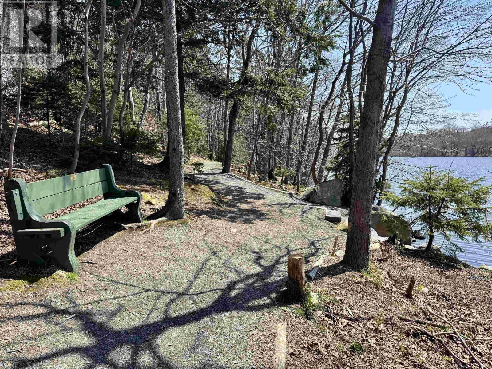 21 Cranston Avenue, Dartmouth, Nova Scotia  B2Y 3G1 - Photo 6 - 202509311