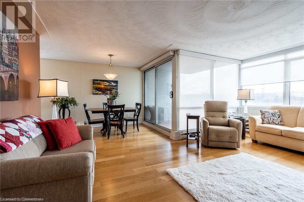 40 HARRISFORD Street Unit# 402, hamilton, Ontario
