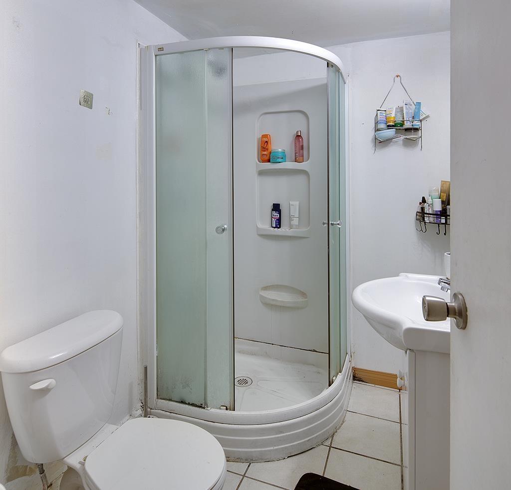 10263 Michel Place, Surrey, British Columbia  V3T 3R1 - Photo 39 - R2998081