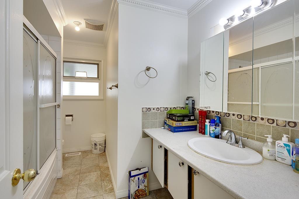 10263 Michel Place, Surrey, British Columbia  V3T 3R1 - Photo 33 - R2998081