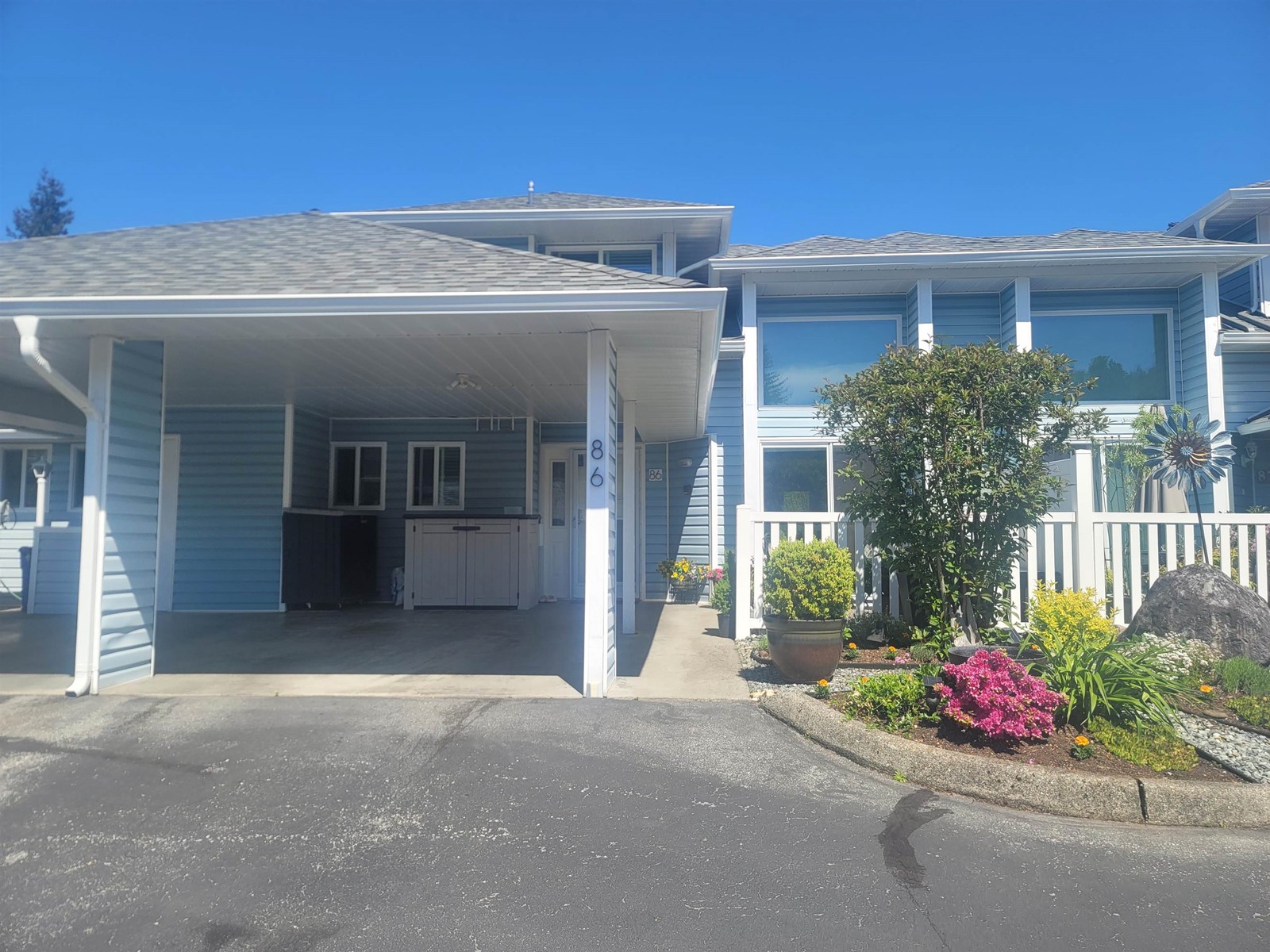 86 34959 Old Clayburn Road, Abbotsford, British Columbia  V2S 6W7 - Photo 1 - R2996828