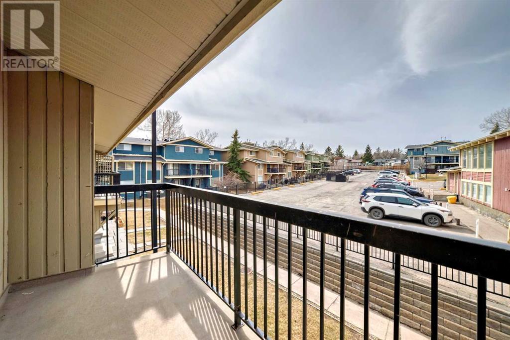 903, 2200 Woodview Drive Sw, Calgary, Alberta  T2W 3N6 - Photo 12 - A2210865