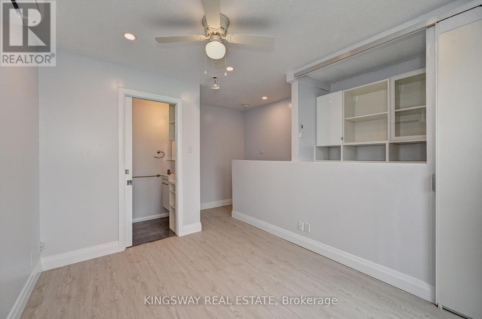 37 - 67 Valley View Road, Kitchener, Ontario  N2E 3J1 - Photo 22 - X12077092