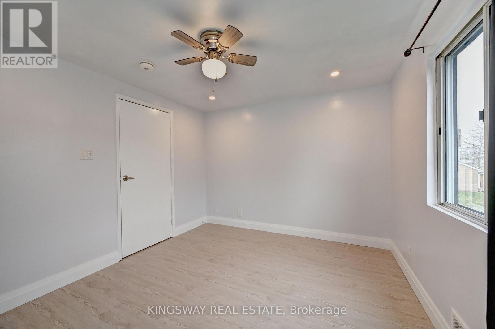37 - 67 Valley View Road, Kitchener, Ontario  N2E 3J1 - Photo 26 - X12077092