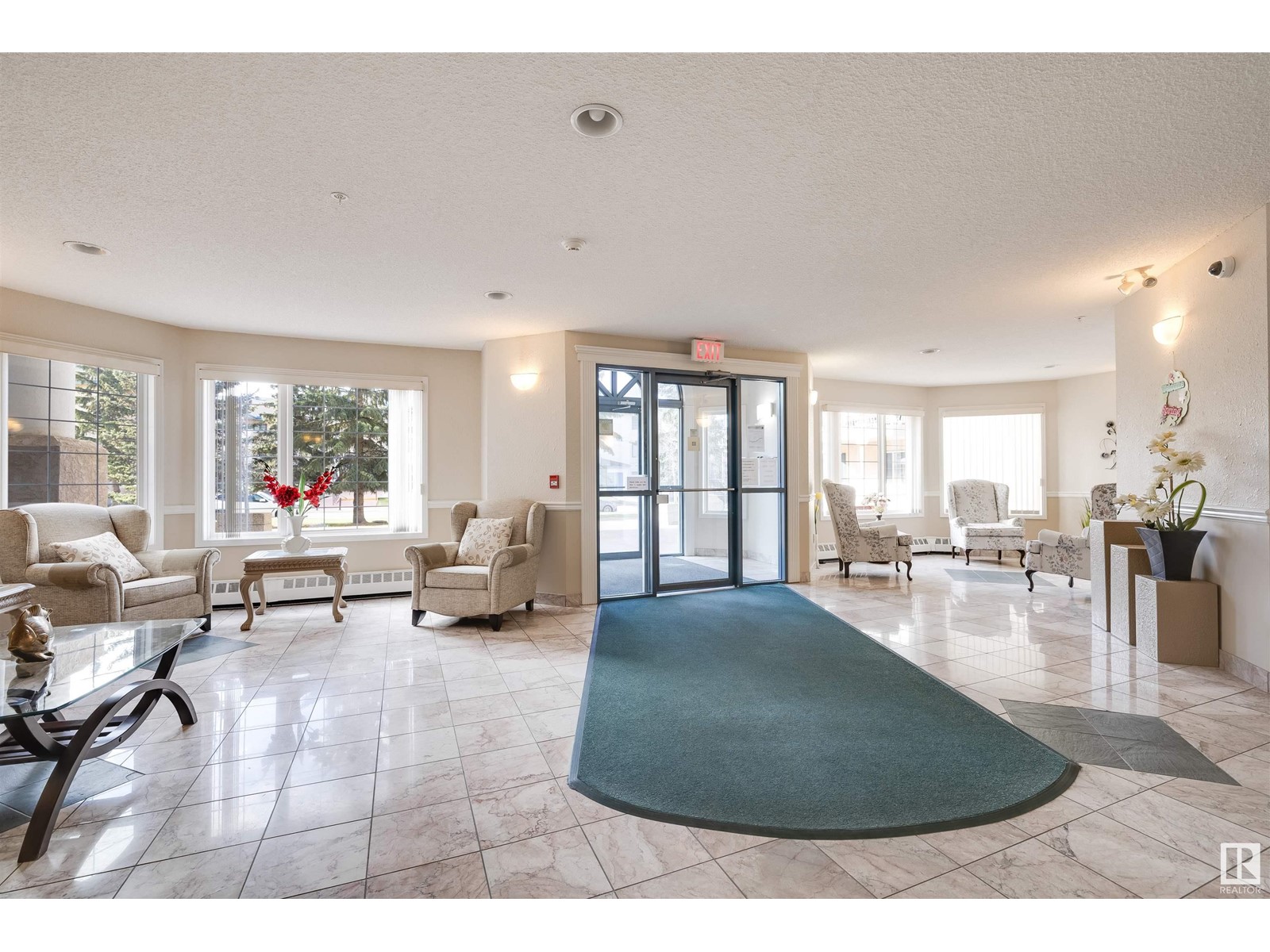 Property at #209 17150 94A AV NW image 3