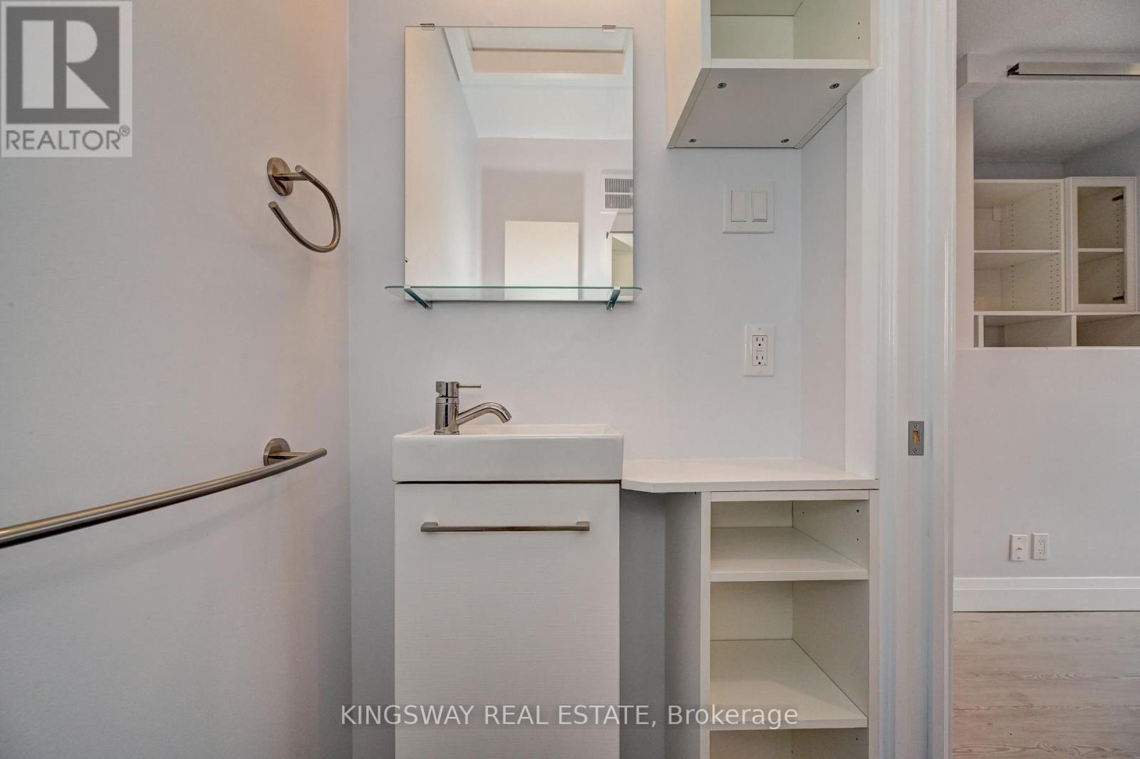 37 - 67 Valley View Road, Kitchener, Ontario  N2E 3J1 - Photo 25 - X12077092