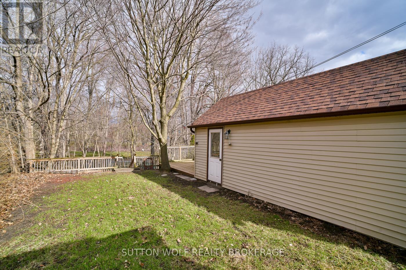 91 North Street, Strathroy-Caradoc (Nw), Ontario  N7G 1Z4 - Photo 27 - X12125039