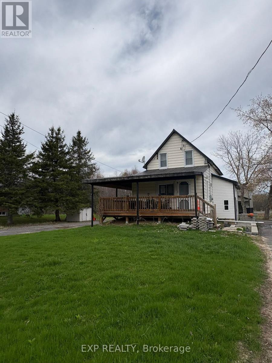 5601 Thunder Road, Ottawa, Ontario  K0A 1K0 - Photo 2 - X12123877