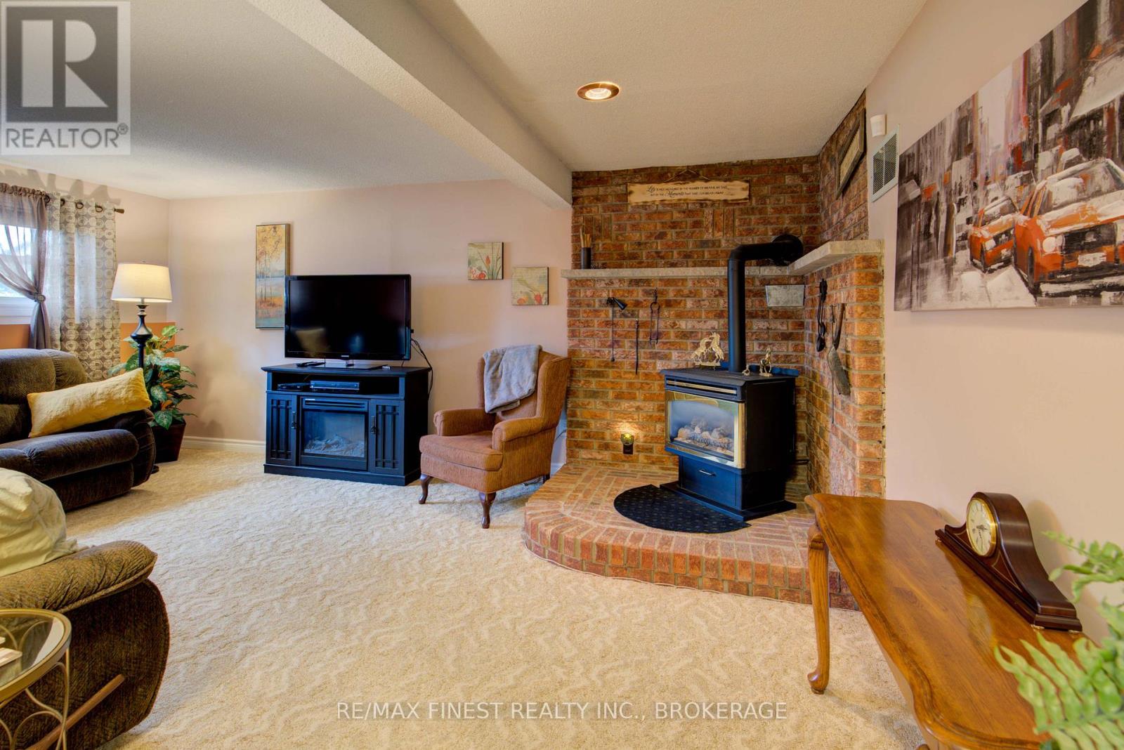 1048 Bauder Crescent, Kingston, Ontario  K7P 1M6 - Photo 28 - X12125530