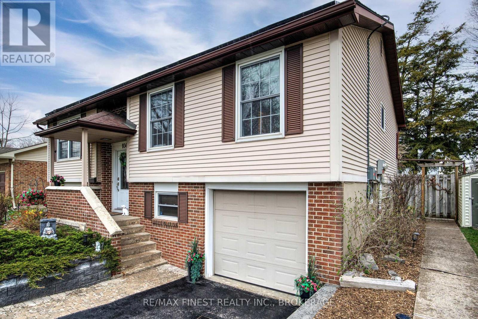 1048 Bauder Crescent, Kingston, Ontario  K7P 1M6 - Photo 6 - X12125530