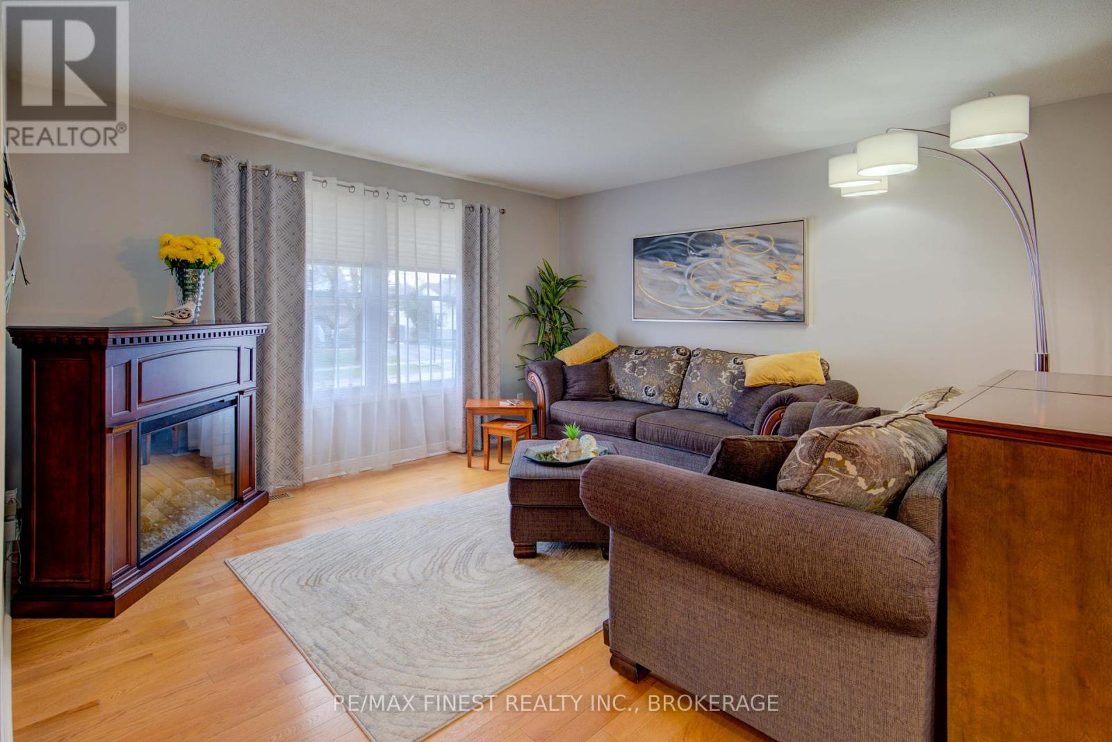1048 Bauder Crescent, Kingston, Ontario  K7P 1M6 - Photo 8 - X12125530
