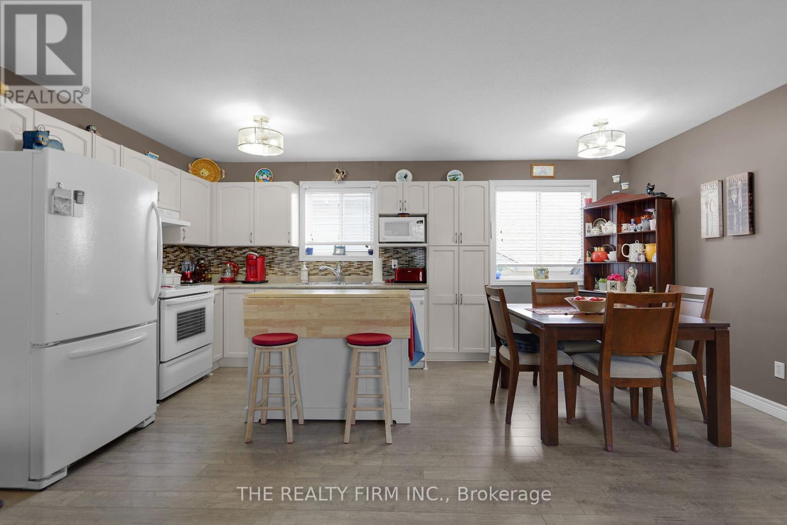 1864 Marconi Boulevard, London East, Ontario  N5V 4Y3 - Photo 11 - X12125523