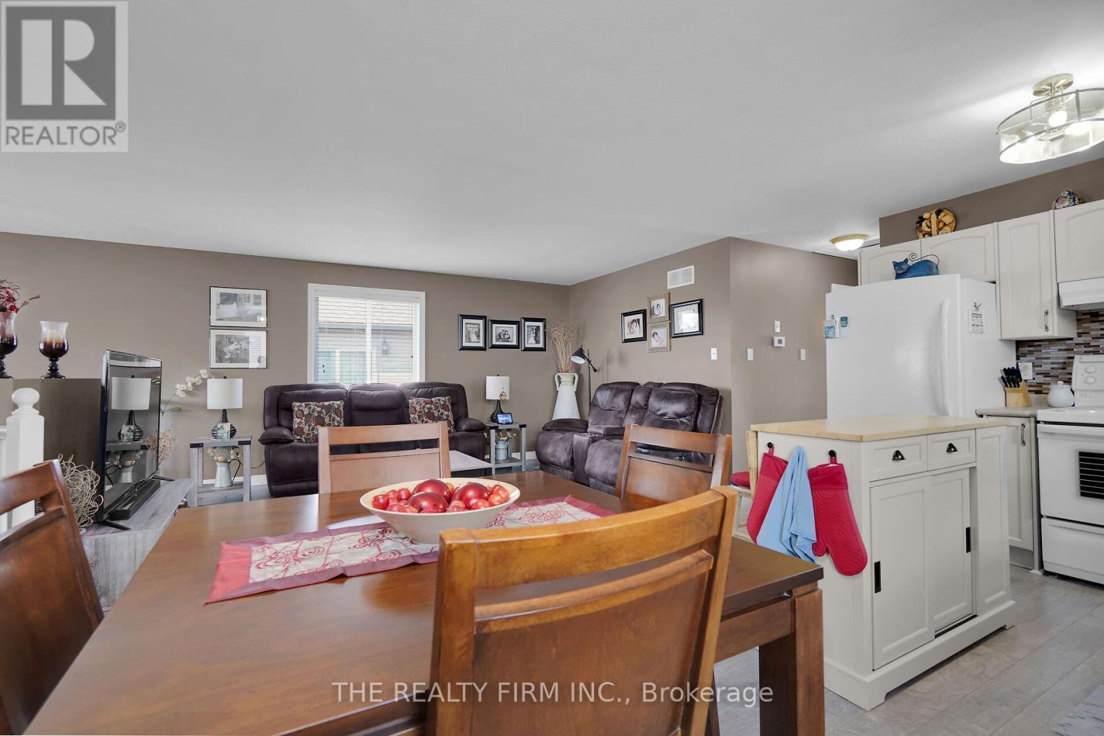 1864 Marconi Boulevard, London East, Ontario  N5V 4Y3 - Photo 13 - X12125523