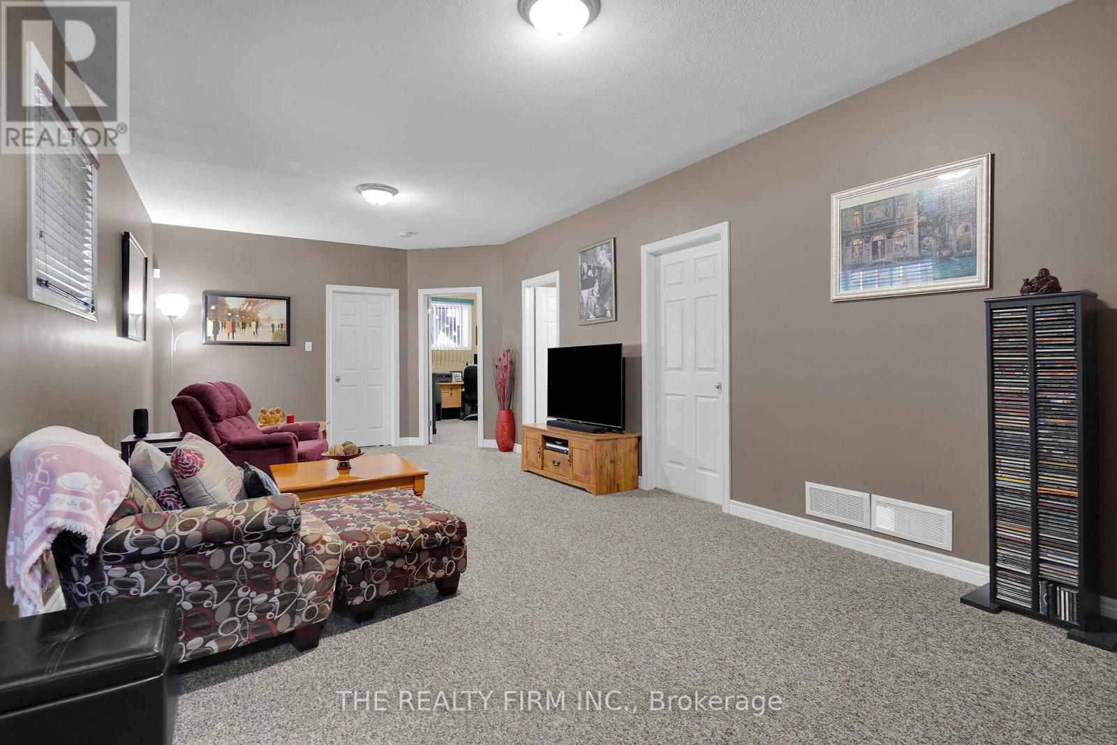 1864 Marconi Boulevard, London East, Ontario  N5V 4Y3 - Photo 25 - X12125523