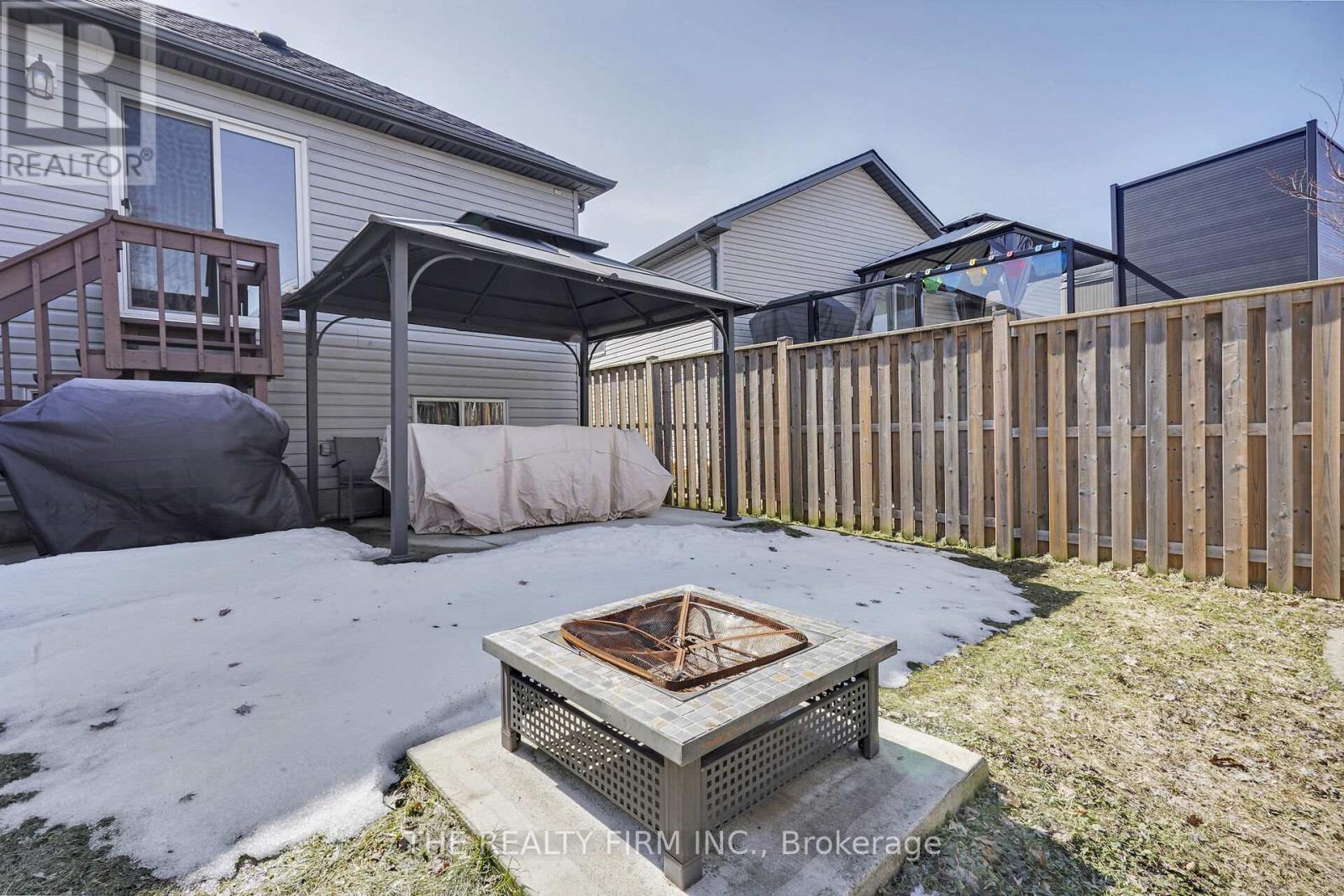 1864 Marconi Boulevard, London East, Ontario  N5V 4Y3 - Photo 40 - X12125523