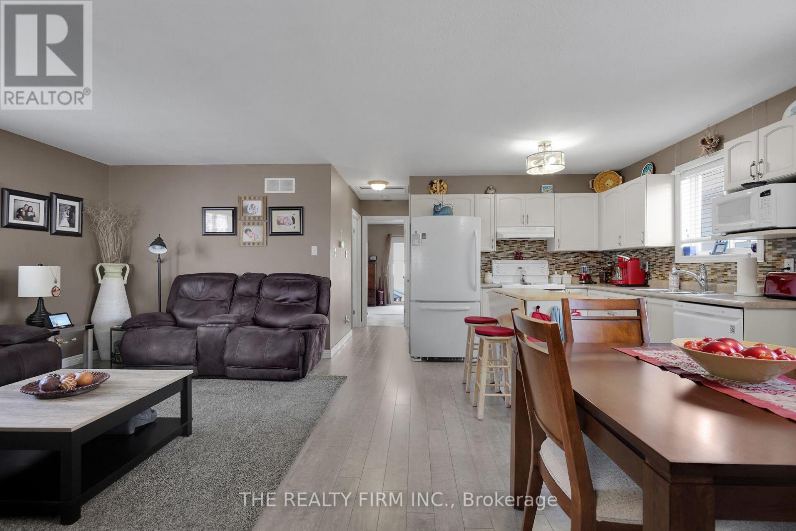 1864 Marconi Boulevard, London East, Ontario  N5V 4Y3 - Photo 7 - X12125523