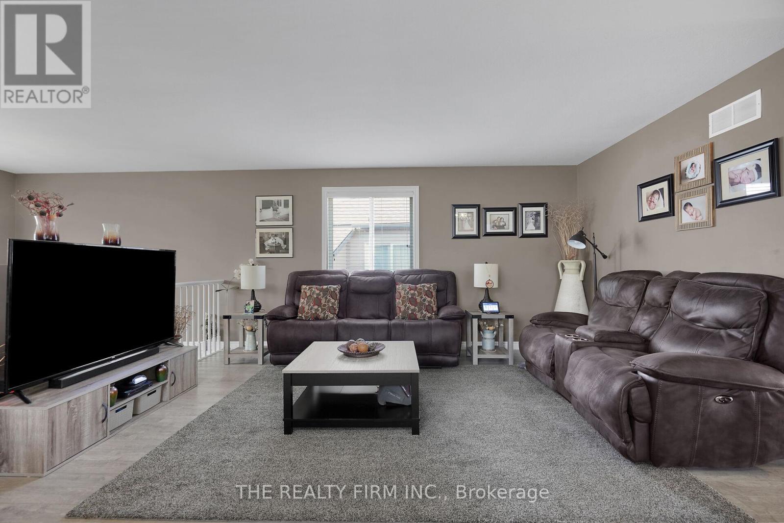 1864 Marconi Boulevard, London East, Ontario  N5V 4Y3 - Photo 8 - X12125523