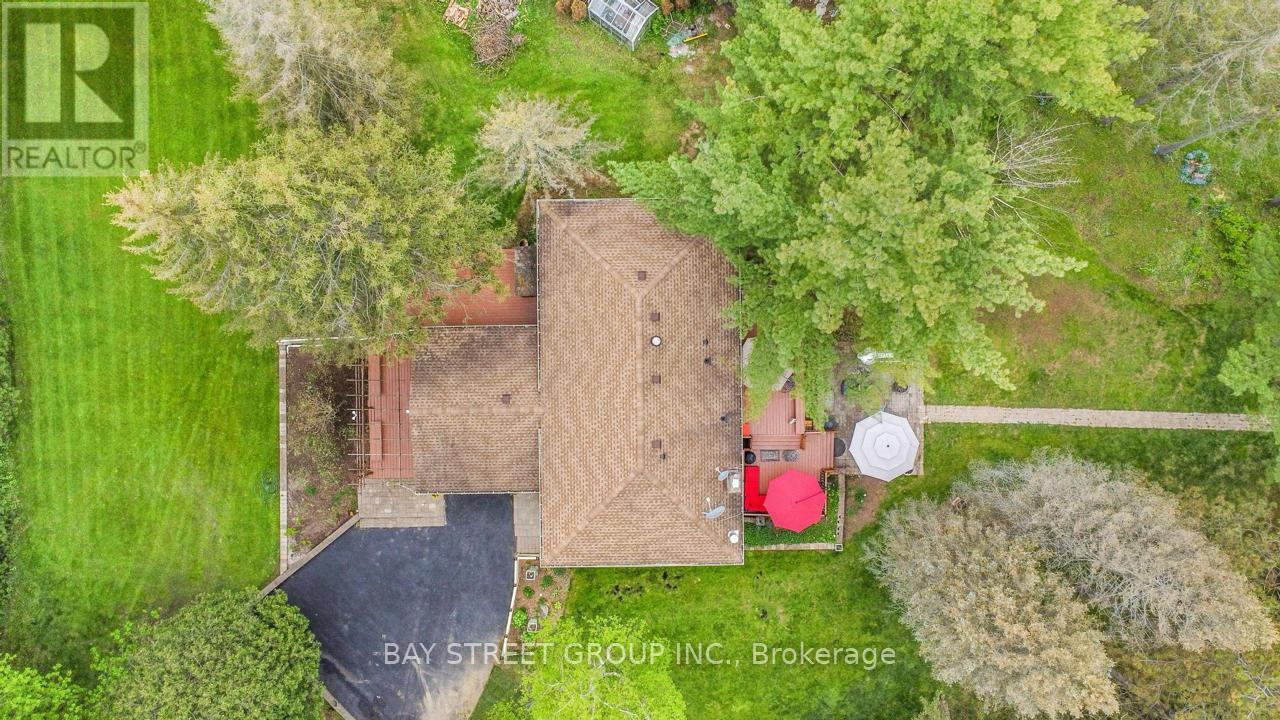 4421 No 4 Side Road, Burlington, Ontario  L7M 0S4 - Photo 5 - W12124492