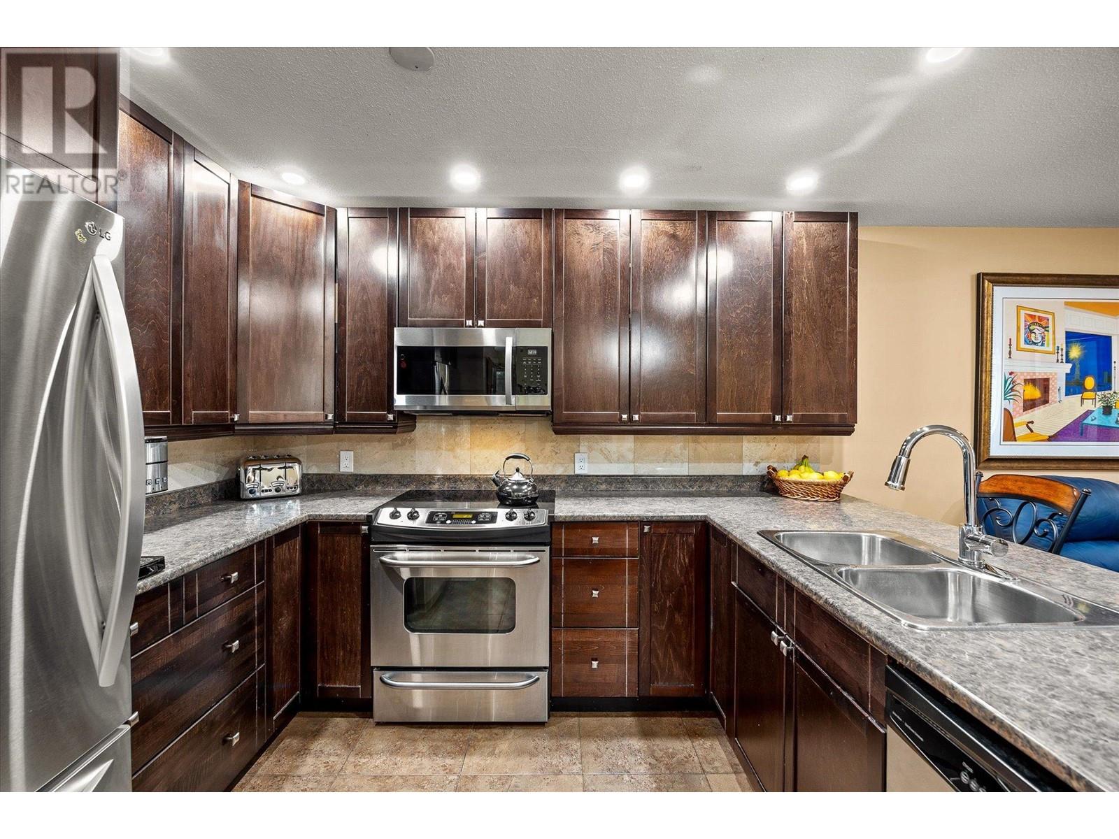 950 Lanfranco Road Unit# 34, Kelowna, British Columbia  V1W 3W8 - Photo 6 - 10336805