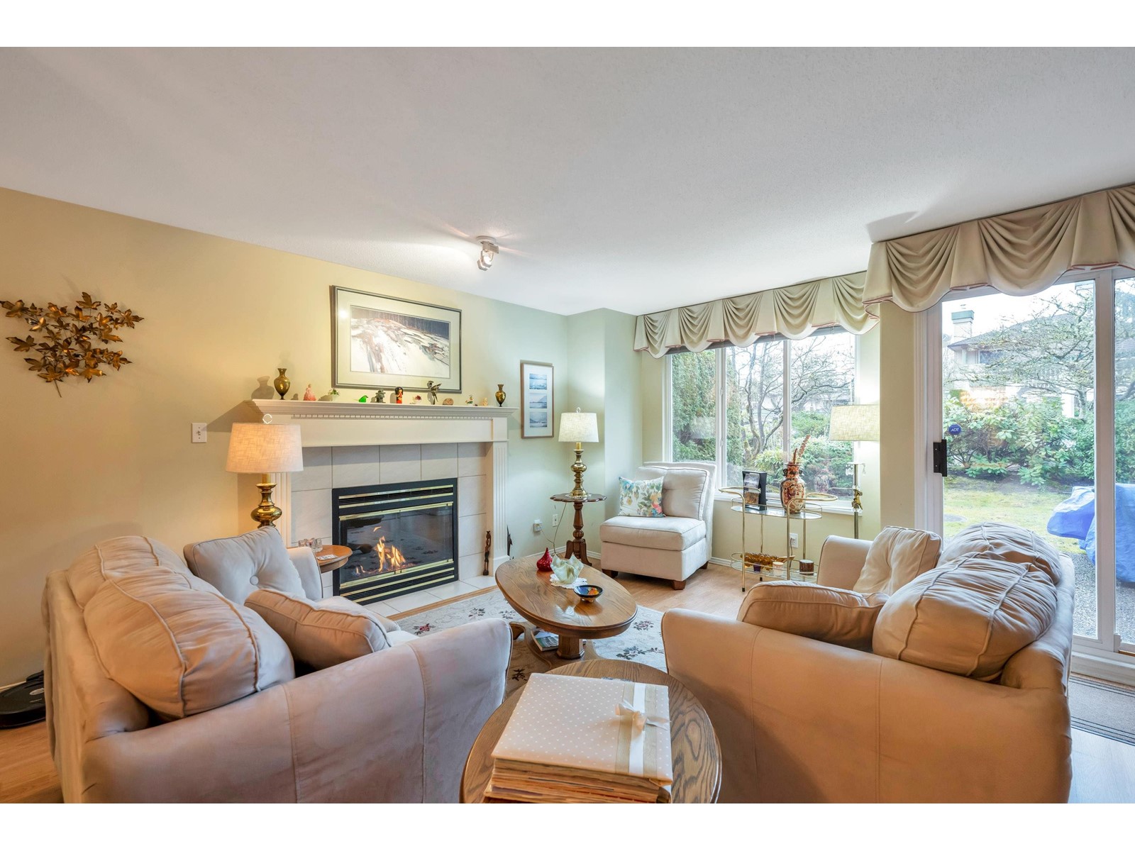 242 13888 70 Avenue, Surrey, British Columbia  V3W 0R8 - Photo 3 - R2997421