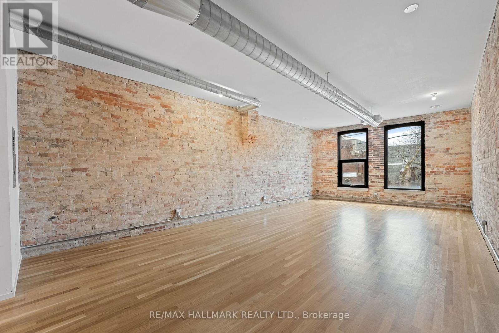 200&300 - 974 Queen Street E, Toronto (South Riverdale), Ontario  M4M 1K1 - Photo 8 - E12108972