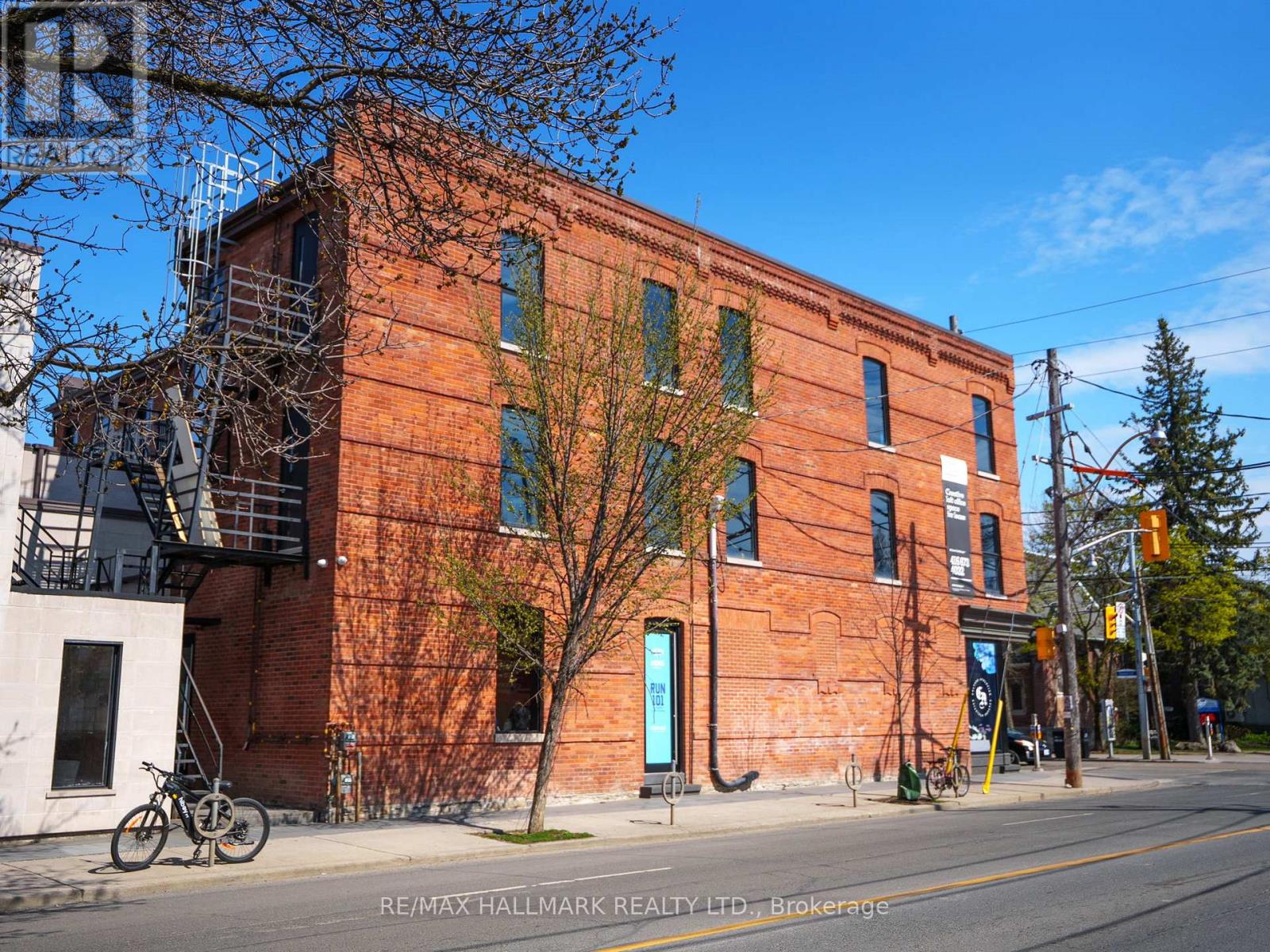 200&300 - 974 Queen Street E, Toronto, Ontario  M4M 1K1 - Photo 26 - E12108972