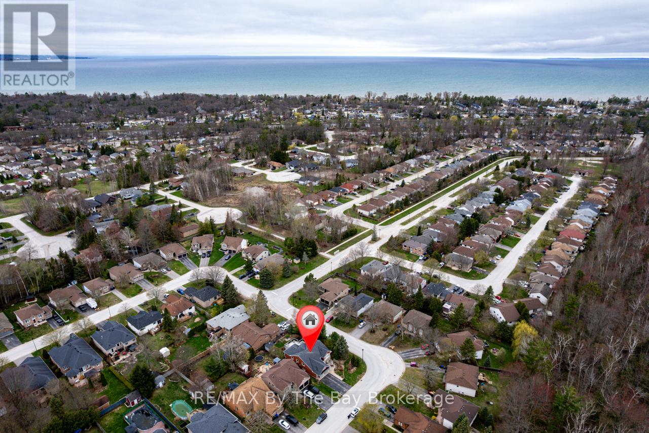 14 Timberland Crescent, Wasaga Beach, Ontario  L9Z 1G7 - Photo 46 - S12125535