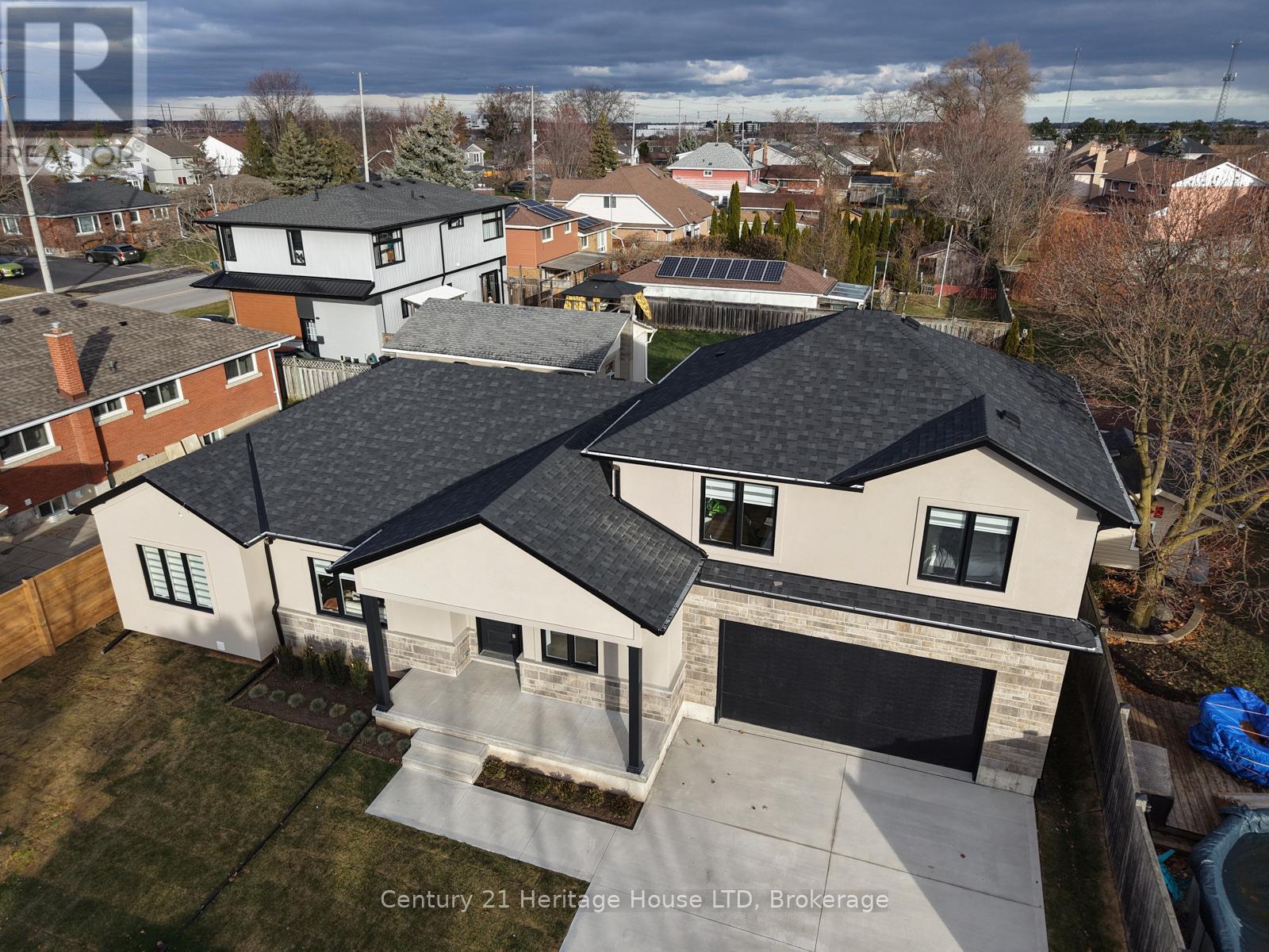 4 Meteor Street, St. Catharines, Ontario  L2S 2T1 - Photo 46 - X12125415