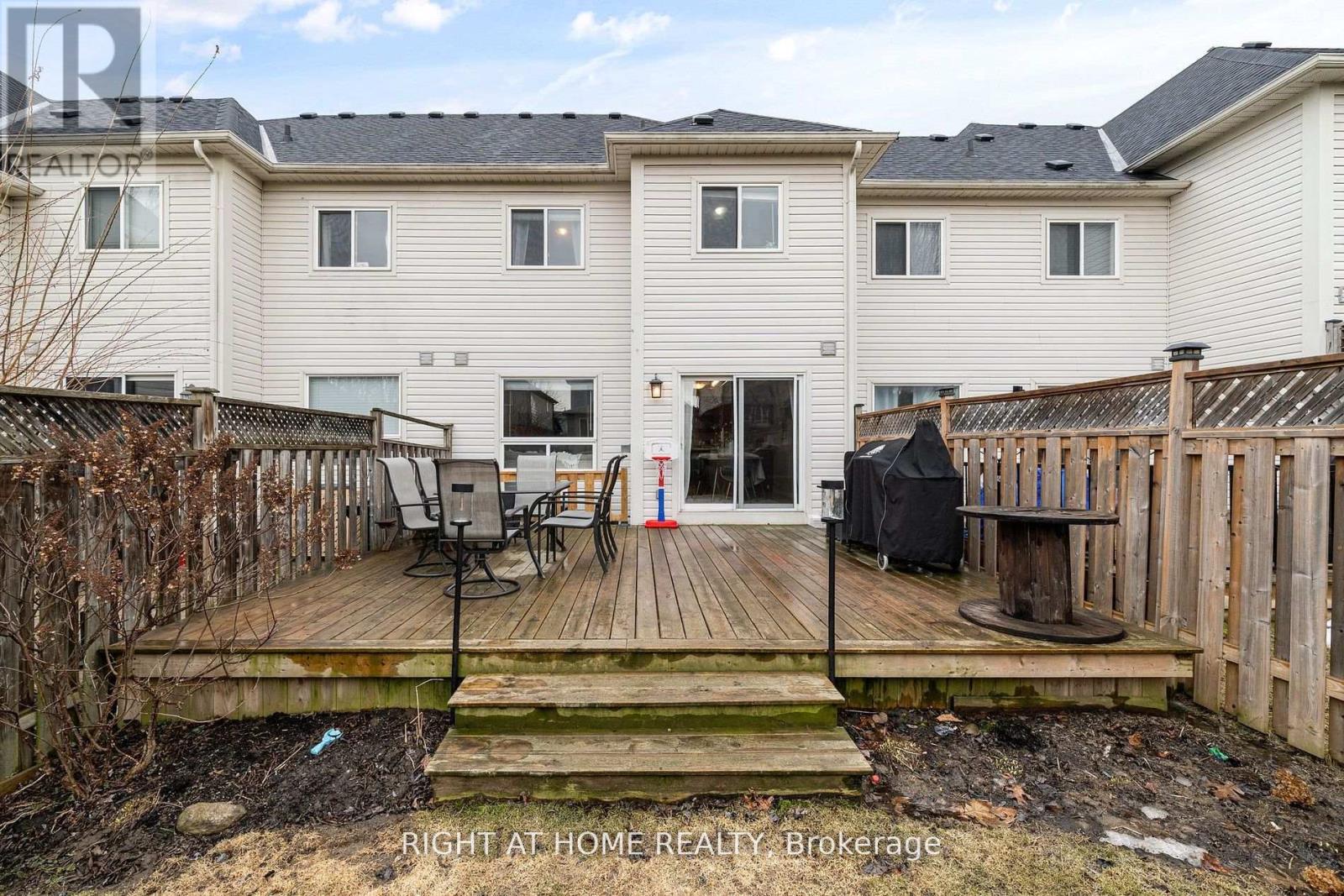 14 Dodds Square, Clarington, Ontario  L1C 5N1 - Photo 40 - E12125444