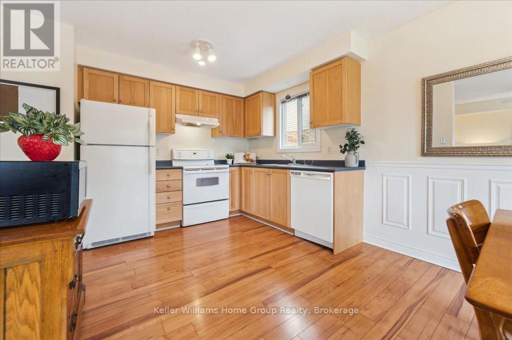 89 Milligan Street, Centre Wellington (Fergus), Ontario  N1M 3S5 - Photo 8 - X12125402