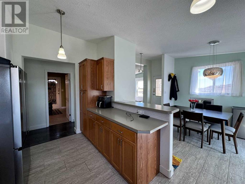1275 Tumbleweed Avenue, Pincher Creek, Alberta  T0K 1W0 - Photo 14 - A2215715