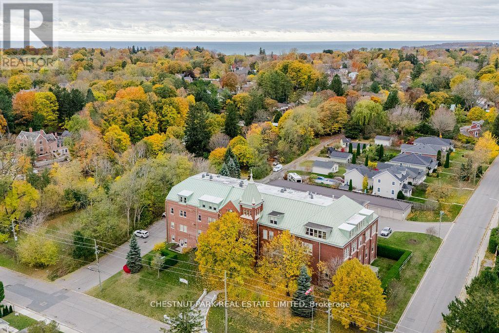 403 - 72 Pine Street N, Port Hope, Ontario  L1A 3G8 - Photo 2 - X12125512
